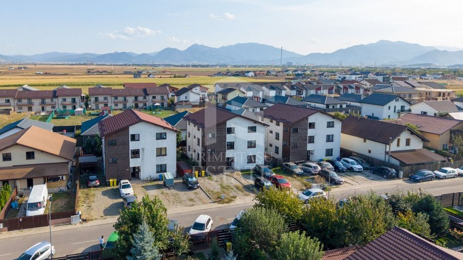 Sânpetru-Apartament cu 3 camere+terasa 20 mp - Poză 28