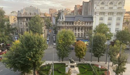 Apartament 5 camere, Ultracentral LUX