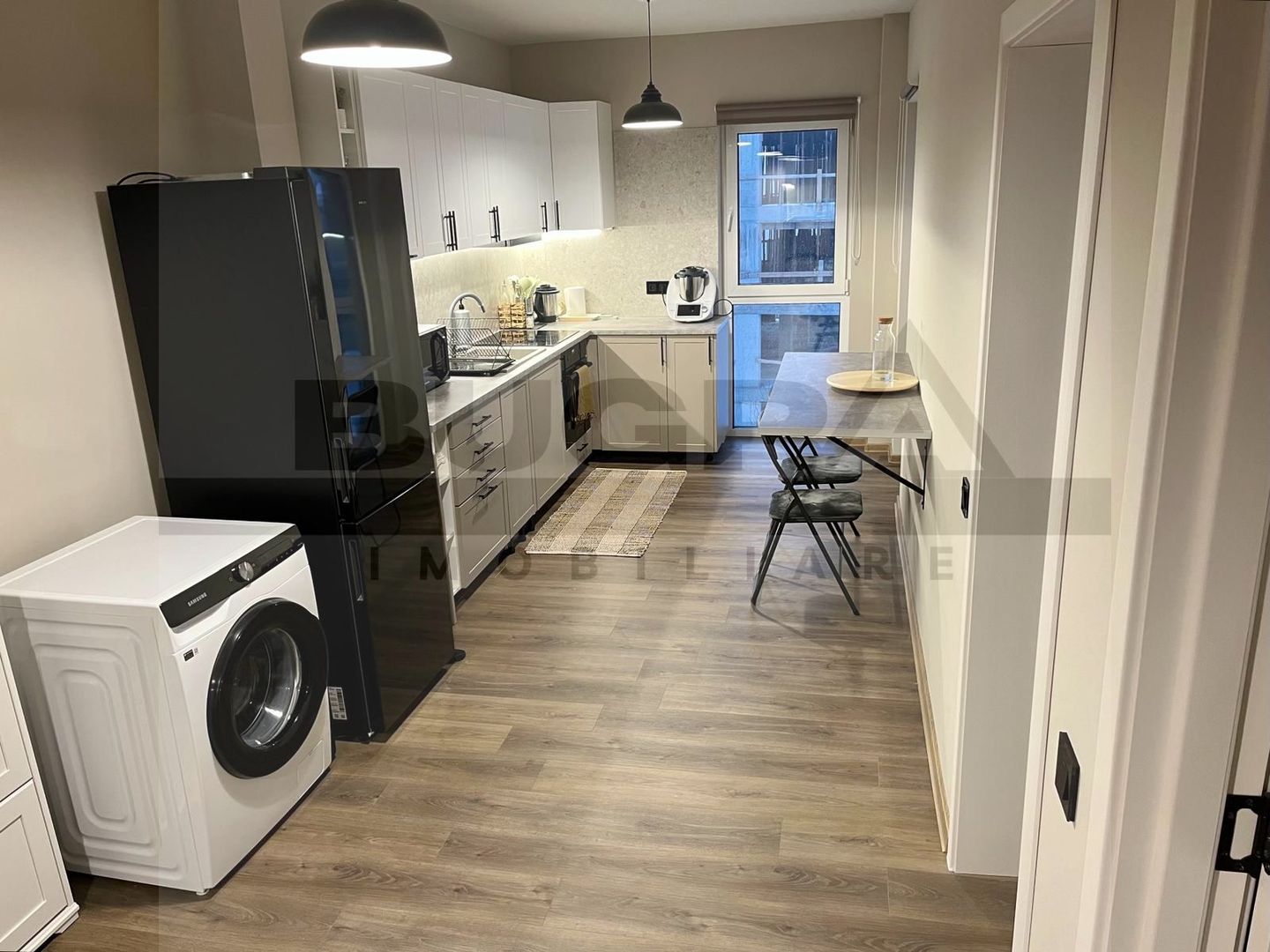 Apartament 2 camere, TOTUL NOU, 60 mp, garaj, zona strazii Oasului - Poză 4