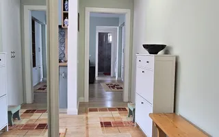 Vand apartament cu 2 camere in Cornisa, et. intermediar, lift nou - Poză 12