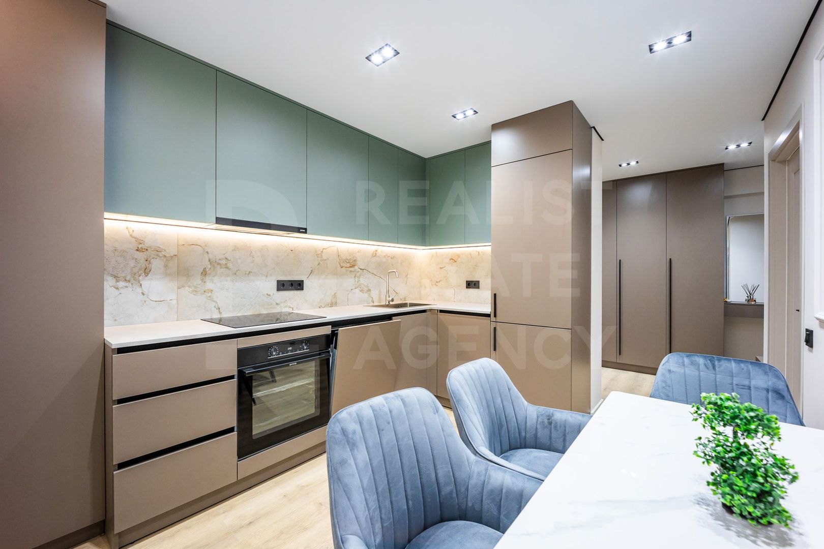 Vânzare, apartament, 3 camere, Str. Nicolae Milescu Spătarul, Ciocana - Poză 2