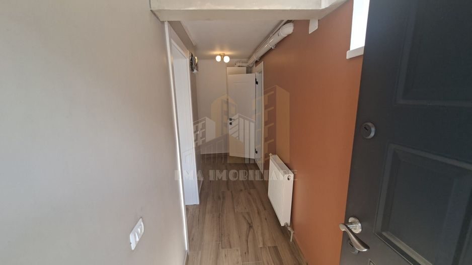 Apartament 2 camere semidecomandat Brasovul vechi - Poză 4