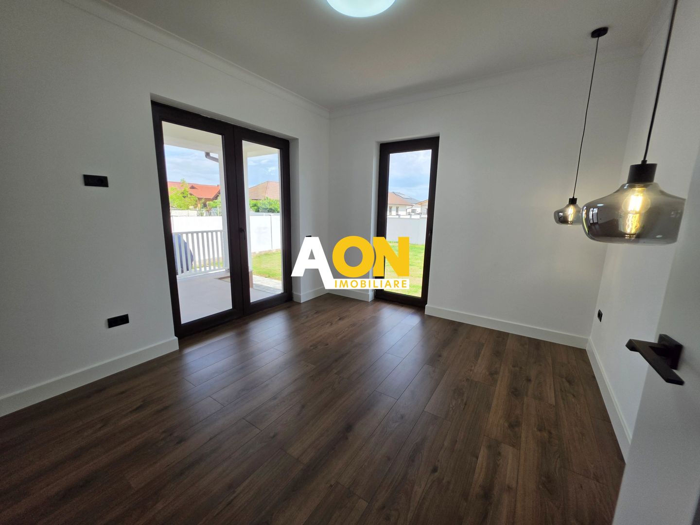 Casă Individuală de Vânzare, 4 Camere, 500mp Teren, Zona Alba Micești - Poză 7