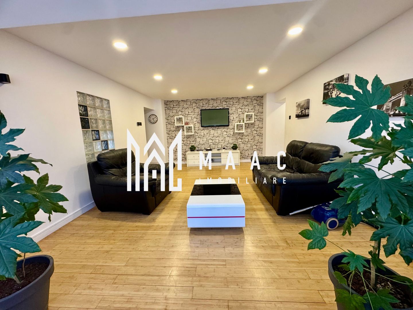 APARTAMENT 3 CAMERE 2 BAI| ULTRACENTRAL| CENTRALA PROPRIE - Poză 2