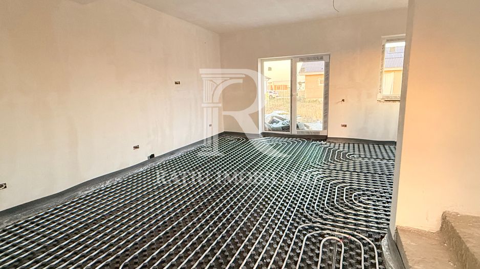 Duplex modern P+E | 4 camere | Sântandrei - Poză 12