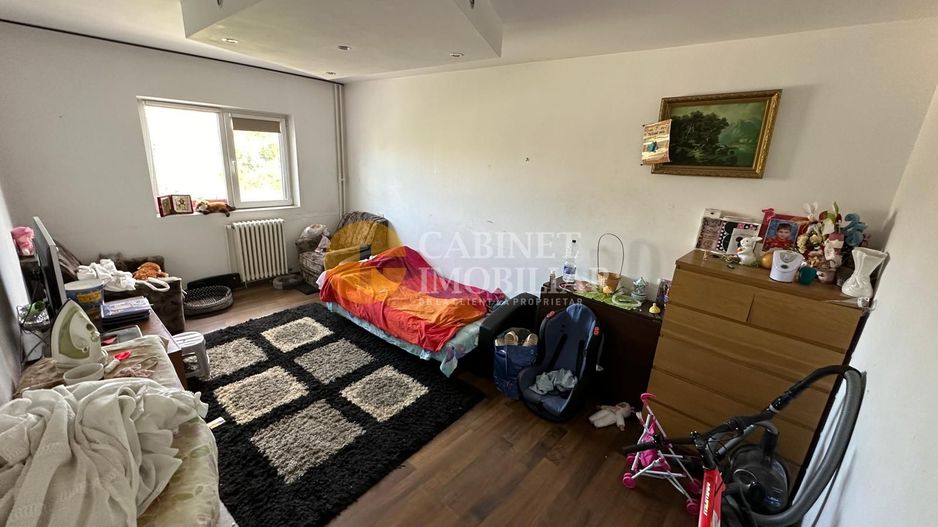 3 Camere Decomandat - Etaj 3 - Zona Piata Alexandru - Poză 1