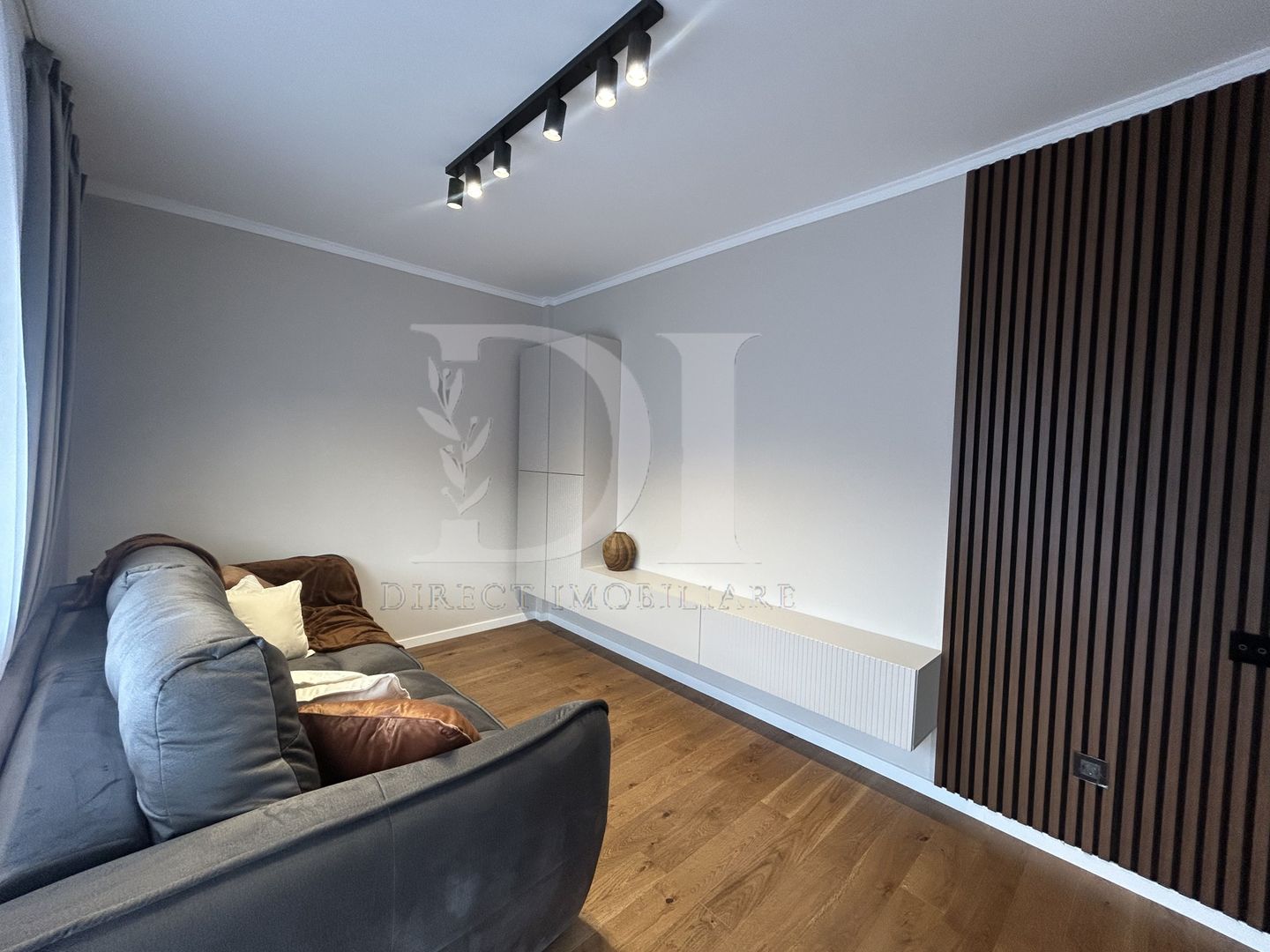 Apartament 2 camere de vanzare / Zona Vivo / Floresti - Poză 4