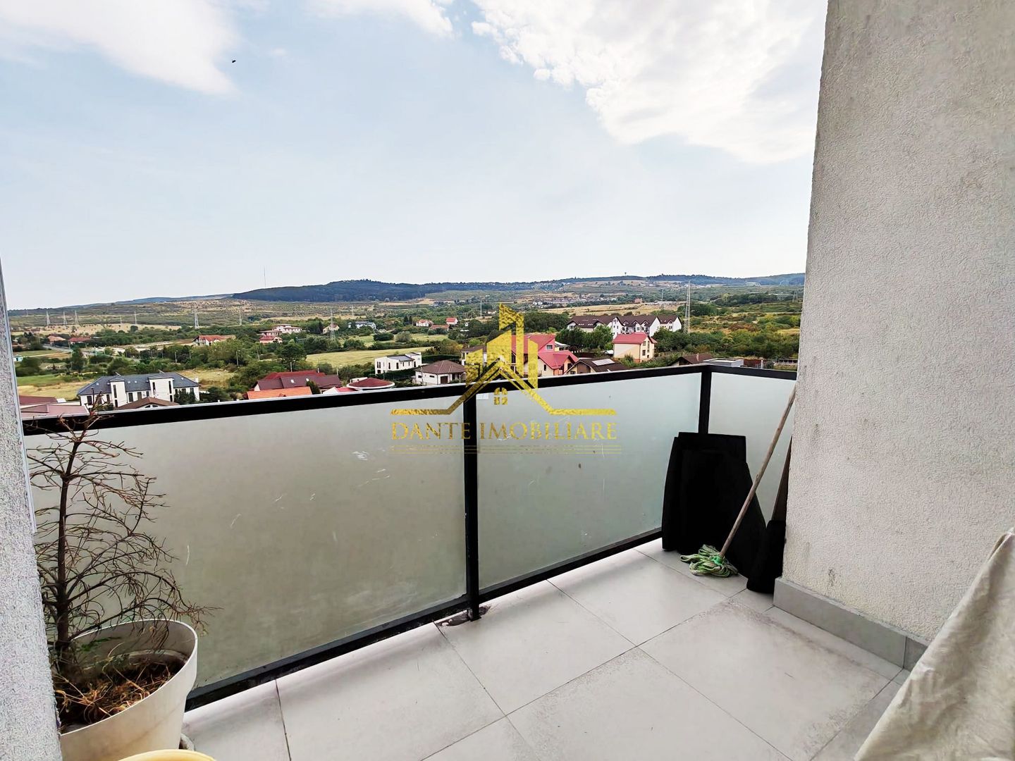3 camere, modern, premium, AC, terasa, garaj, Buna Ziua, zona Audi - Poză 20