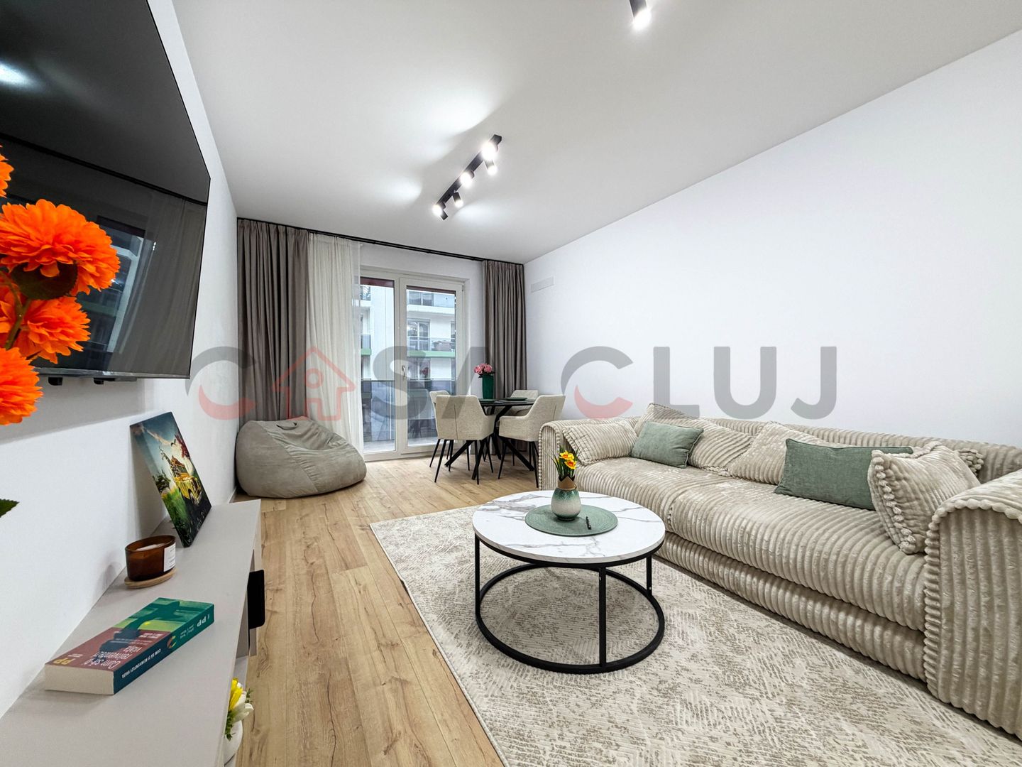 Apartament 2 camere - NOU - Mobilat, Parcare - Poză 2