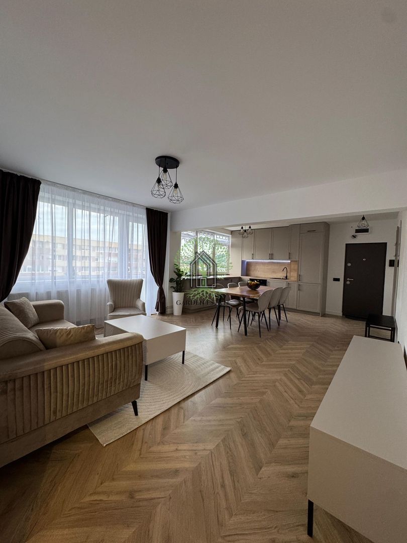 Apartament cu 3 camere, Bd. 1 Decembrie 1918 - Poză 2
