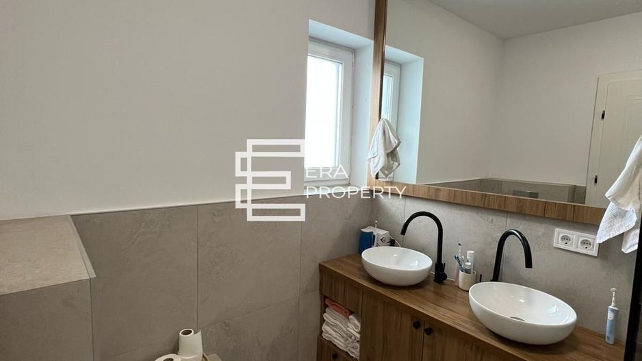 Casa individuala - 4 camere- teren 400 - garaj- zona Viile Sibiului - Poză 14