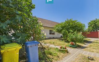 Casă cu 4 camere și teren de 1450 mp în Aradul Nou - Poză 13