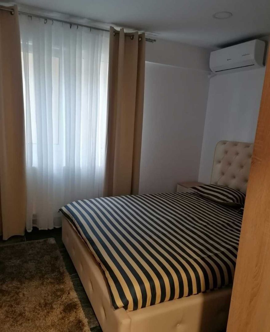 Apartament 2 camere cu parcare și centrală proprie - Poză 2