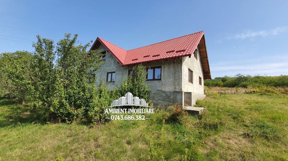CASĂ individuală P+M cu teren 4.400 mp, zona CĂNȚĂLĂREȘTI; - Poză 1