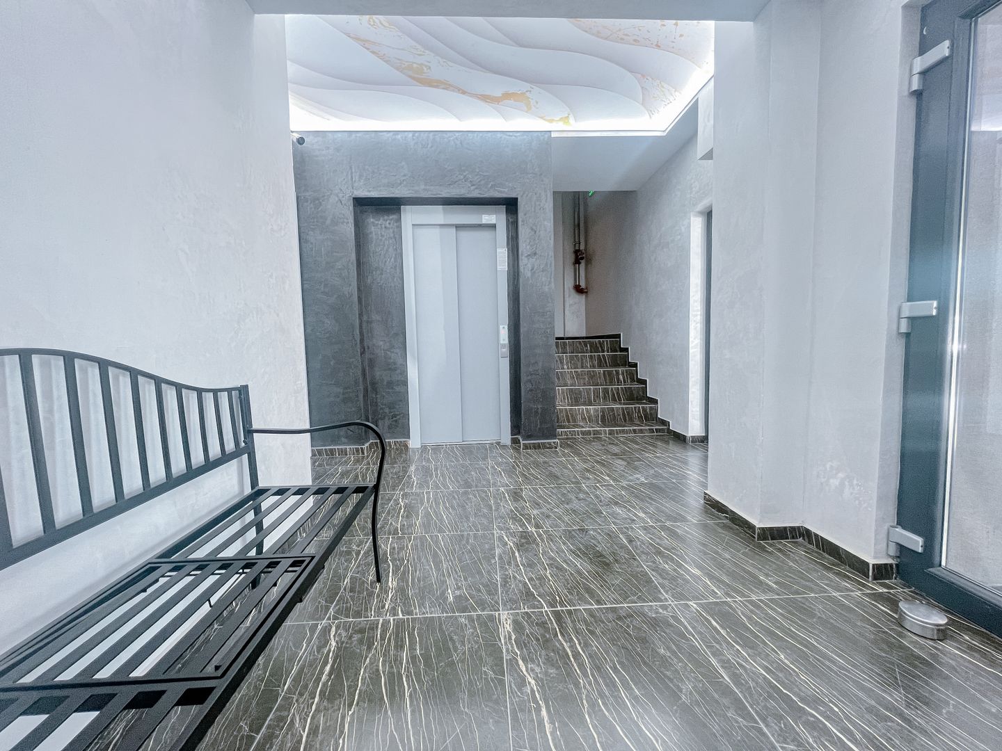 Palazu Mare(COD 05) - Apartament 3 camere| Parcare acoperită | Lac - Poză 26