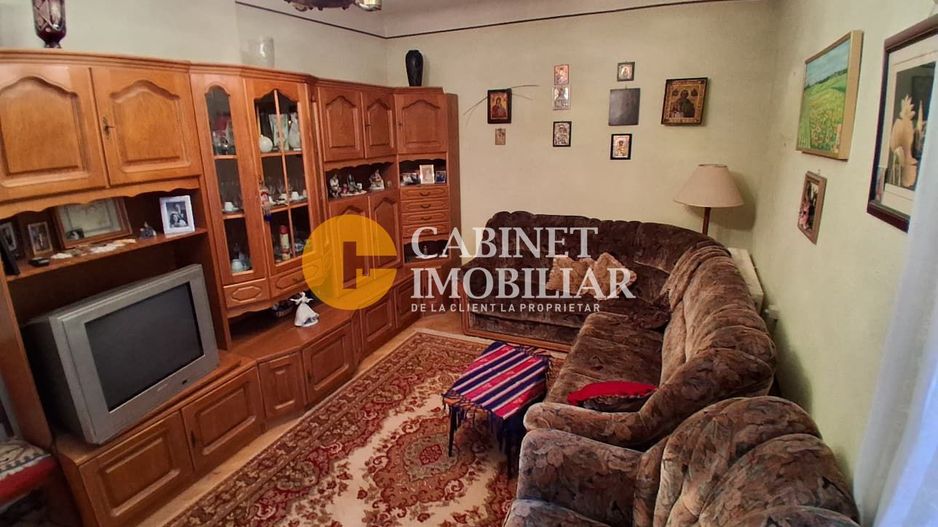 2 camere,  Decomandat, parter, zona Copou Iasi - Poză 1