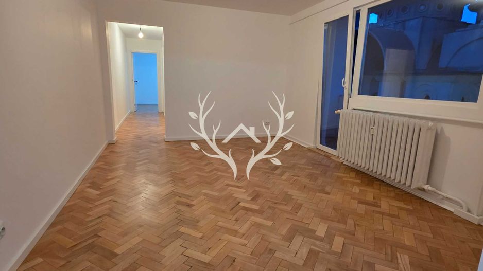 Apartament cu 3 camere, renovat complet, Gheorgheni - Piata Hermes - Poză 2