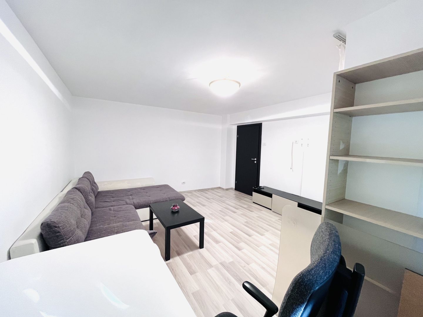 APARTAMENT DE LUX 2 CAMERE VIRTUTII - Poză 2