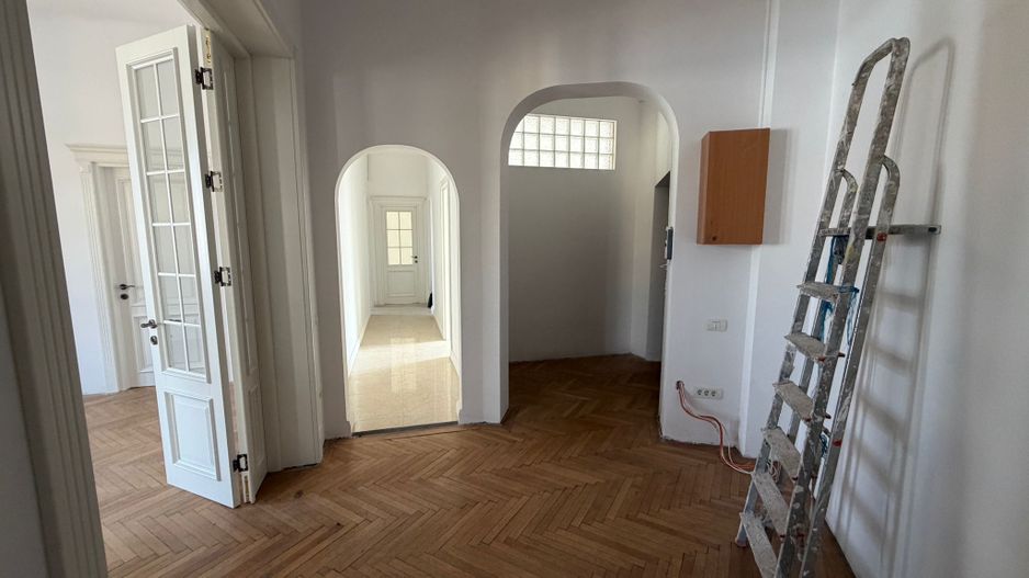 Superb pentru cunoscatori Calea Calarasilor cu centrala - Poză 16