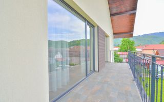 Casa noua tip duplex, 2 dormitoare cu 2 bai, curte, Sacele, PETFRIENDL - Poză 14