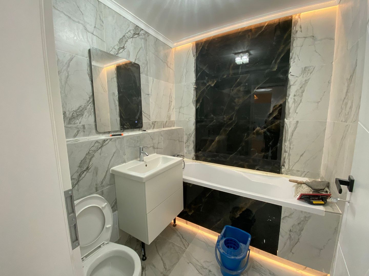 Apartament 2 camere de vanzare Gorjului - Poză 3