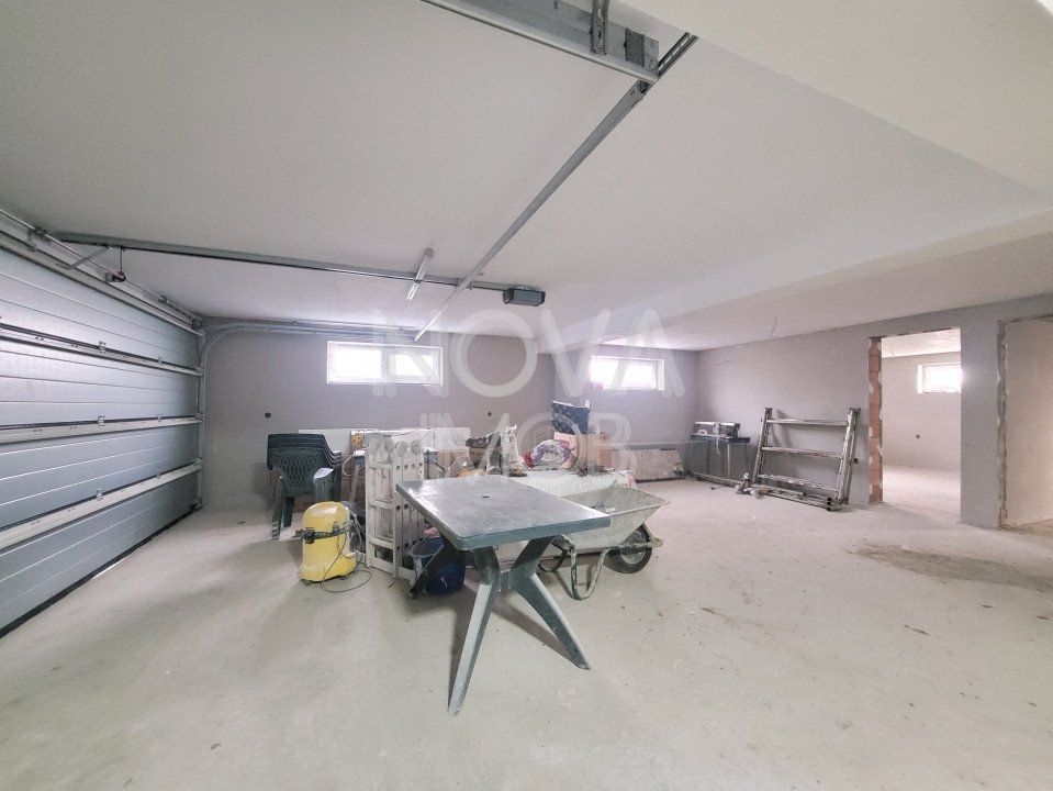 Casa individuala pe un singur nivel cu garaj dublu - Selimbar - Poză 8