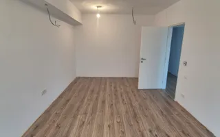 Pethouse de închiriat in centru Resitei - Poză 11