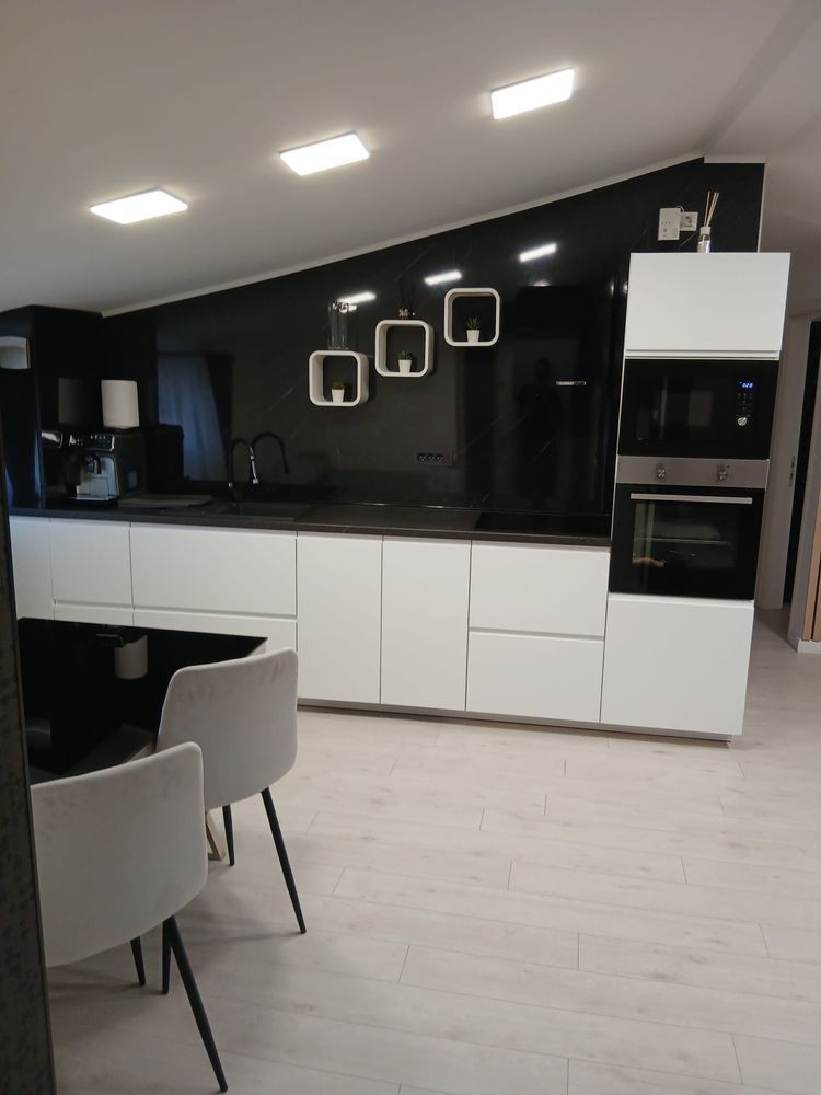 Apartament 3 camere,2 bai si spatiu de depozitare  de vanzare S88 - Poză 4