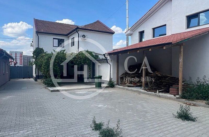 Casa cu 6 camere de inchiriat zona centrala Oradea - Poză 1