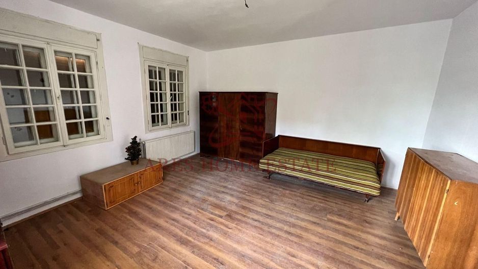 Casa individuala foarte spatioasa cu teren de 1850 mp | Sanandrei - Poză 2