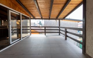 Clădire și teren de investiție, central Roman - Poză 47