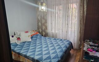 Vând apartament 3 camere - Poză 3
