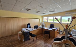 De Închiriat Spațiu birouri Careiului Satu Mare - Poză 2