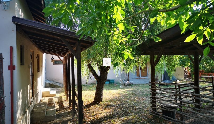 Casa mixta Urziceanca - Poză 1