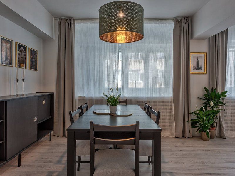 Apartament superb de 3 camere zona Universitate - Poză 11