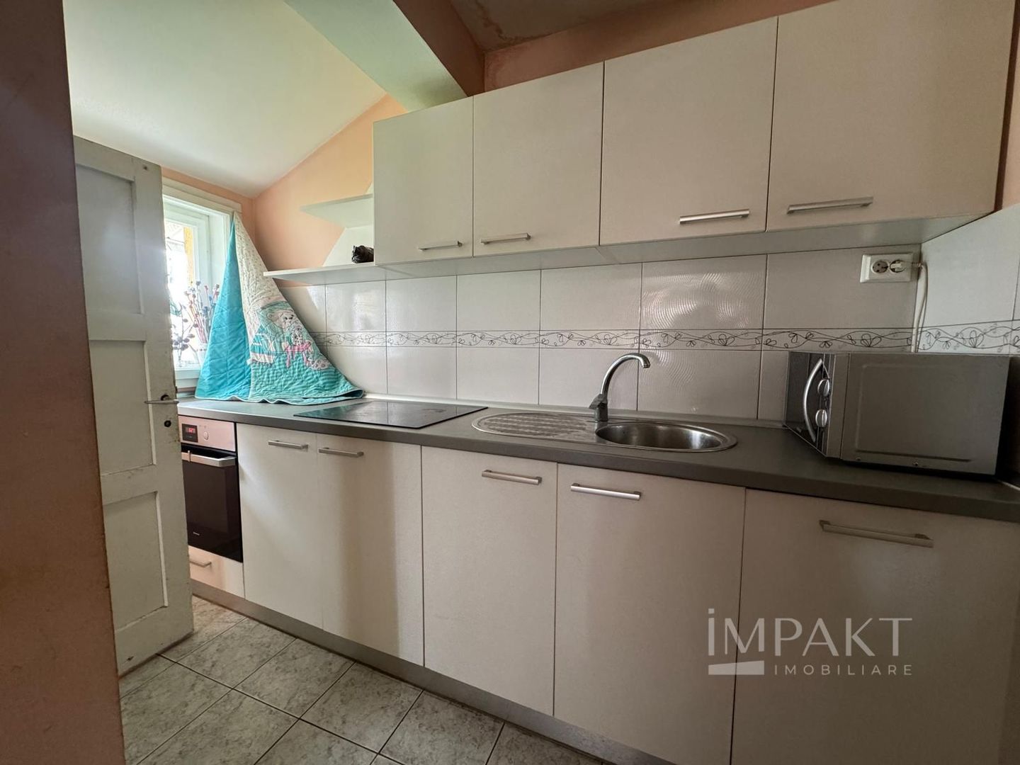 Casa cu teren generos in cartierul 'Intre Lacuri'!!! - Poză 14