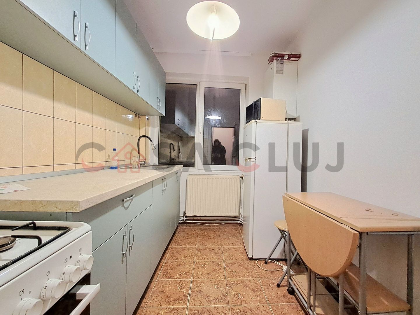 2 camere Decomandate, Etaj 2/4, Zona Horea!! - Poză 6