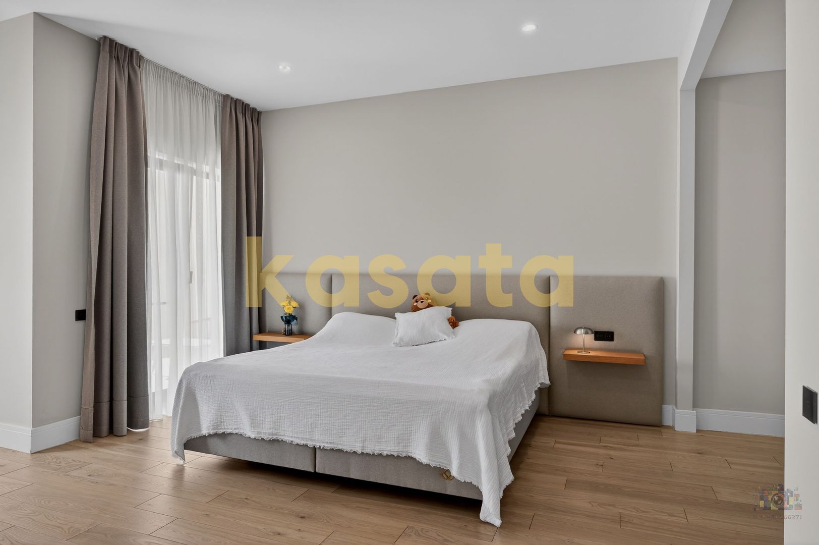 4 camere Triana Pipera | 188 mp utili | 2 locuri parcare + 2 boxe - Poză 18