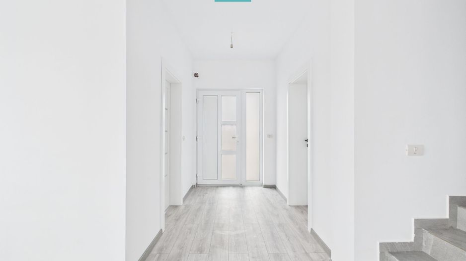 Duplex ultrafinisat cu 3 camere, 3 băi în Pișchia - Poză 3