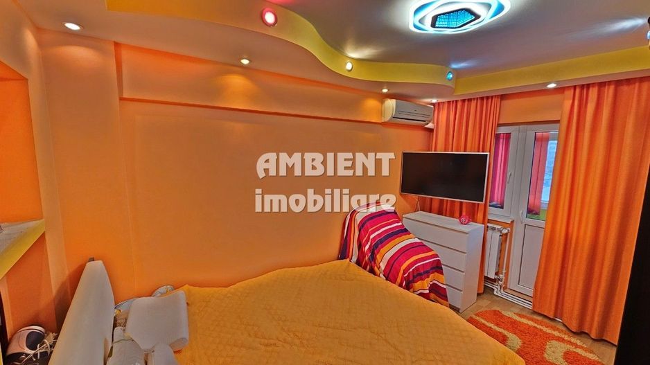 Apartament cu 3 camere, etaj 3, mobilat si utilat, zona GARA; - Poză 6