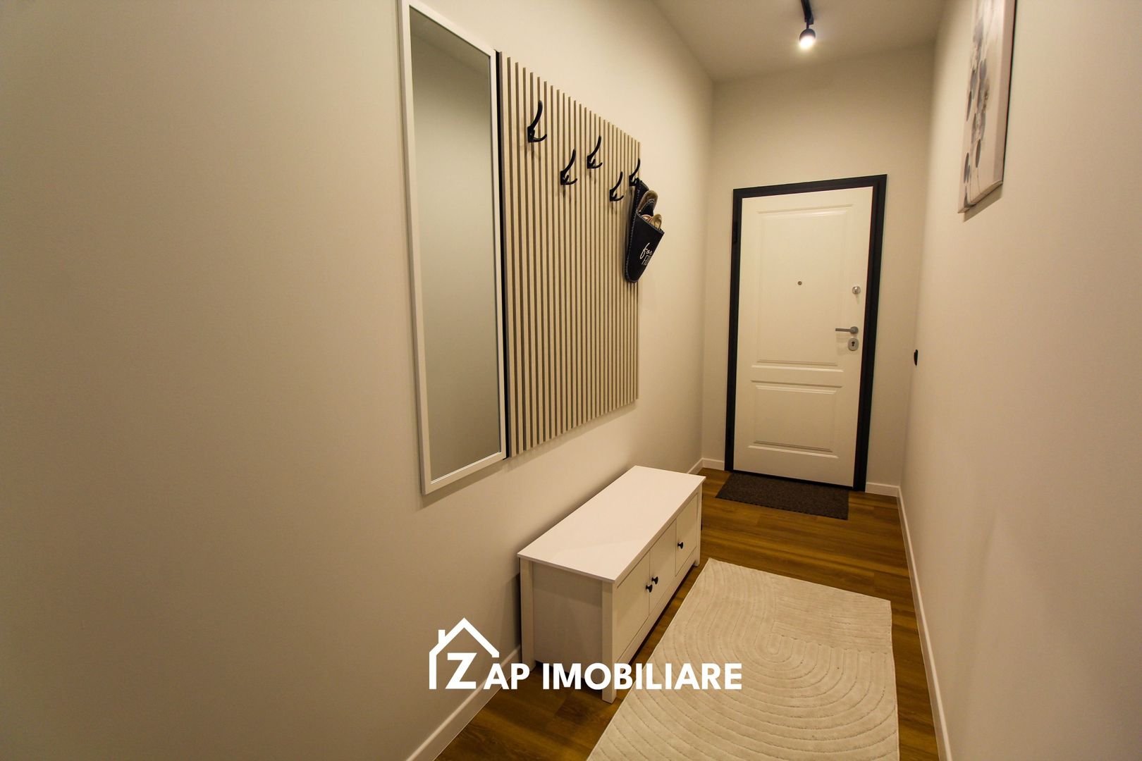 Apartament lux Arossa Center ultracentral parcare subterana - Poză 16
