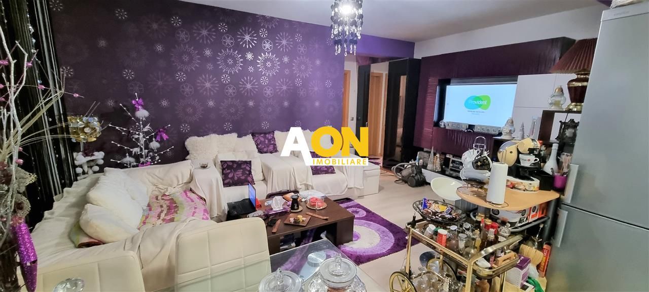 De vanzare apartament 2 camere bloc nou Cetate - Poză 1