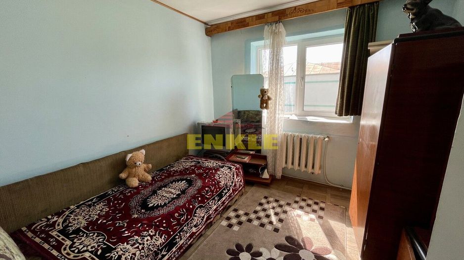 De vânzare apartament cu 3 camere și 2 băi - Poză 4