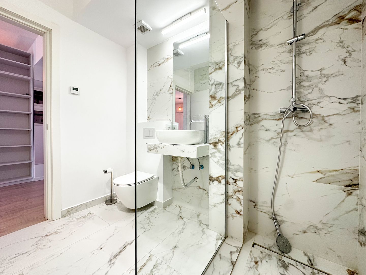 Chirie I Apartament 2 camere I Sisesti I Panorama Lake - Poză 5