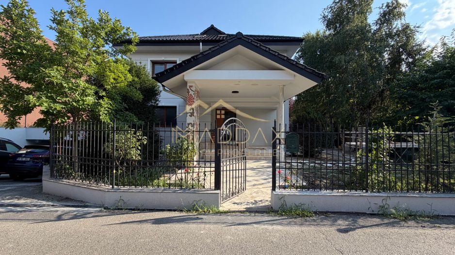 Vila Premium *800mp* // teren *963mp* / garaj cu 6 locuri* // Iancu Nicolae - Poză 1