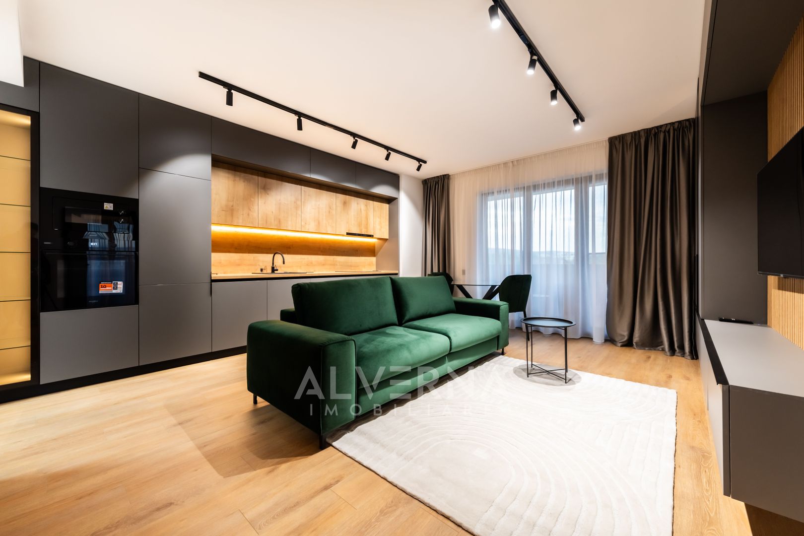 Apartament exclusivist in Liberty Residential - 2 camere + 2 terase - Poză 2