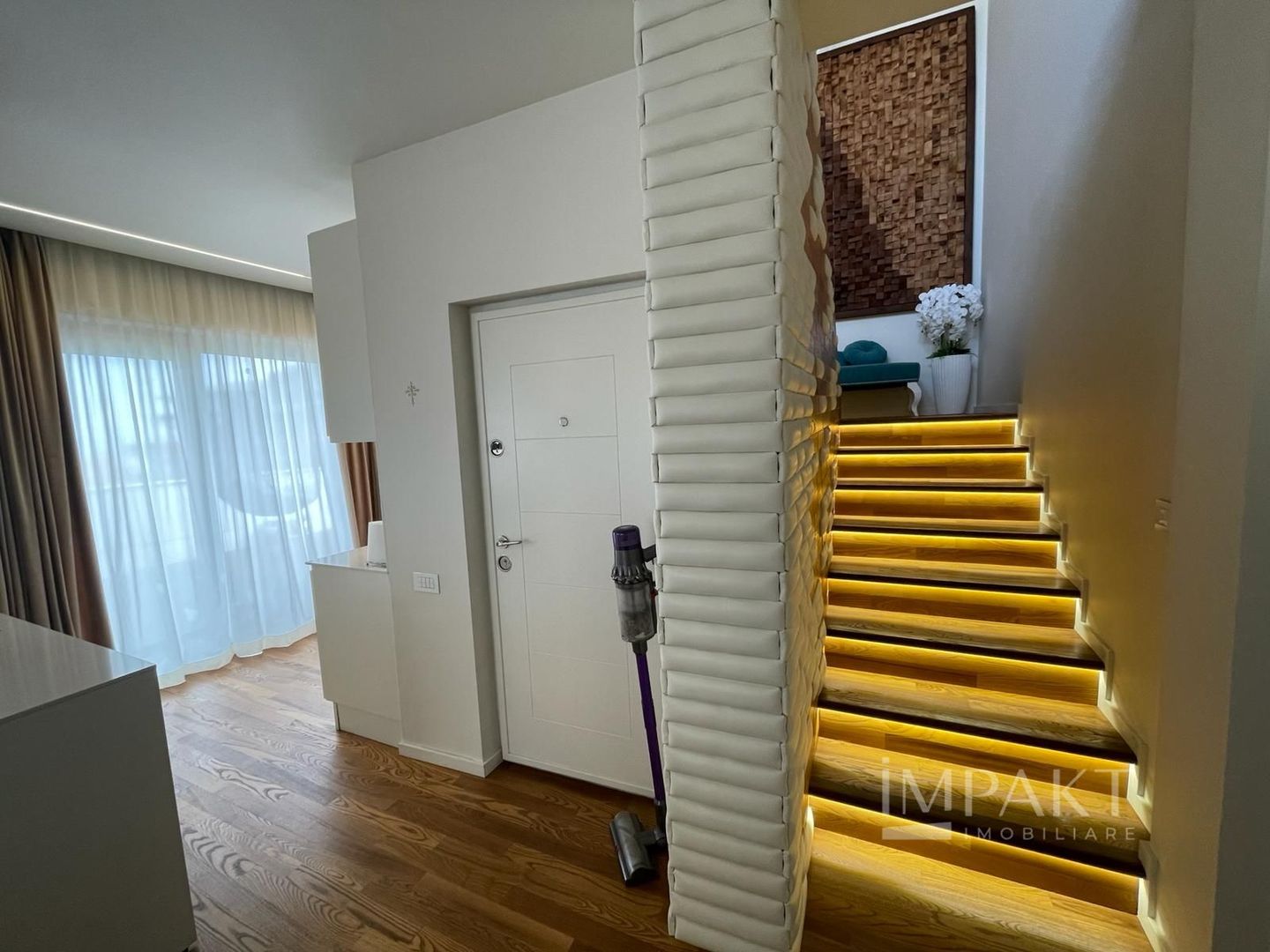 De vanzare - Penthouse 7 camere - Buna Ziua - Poză 8