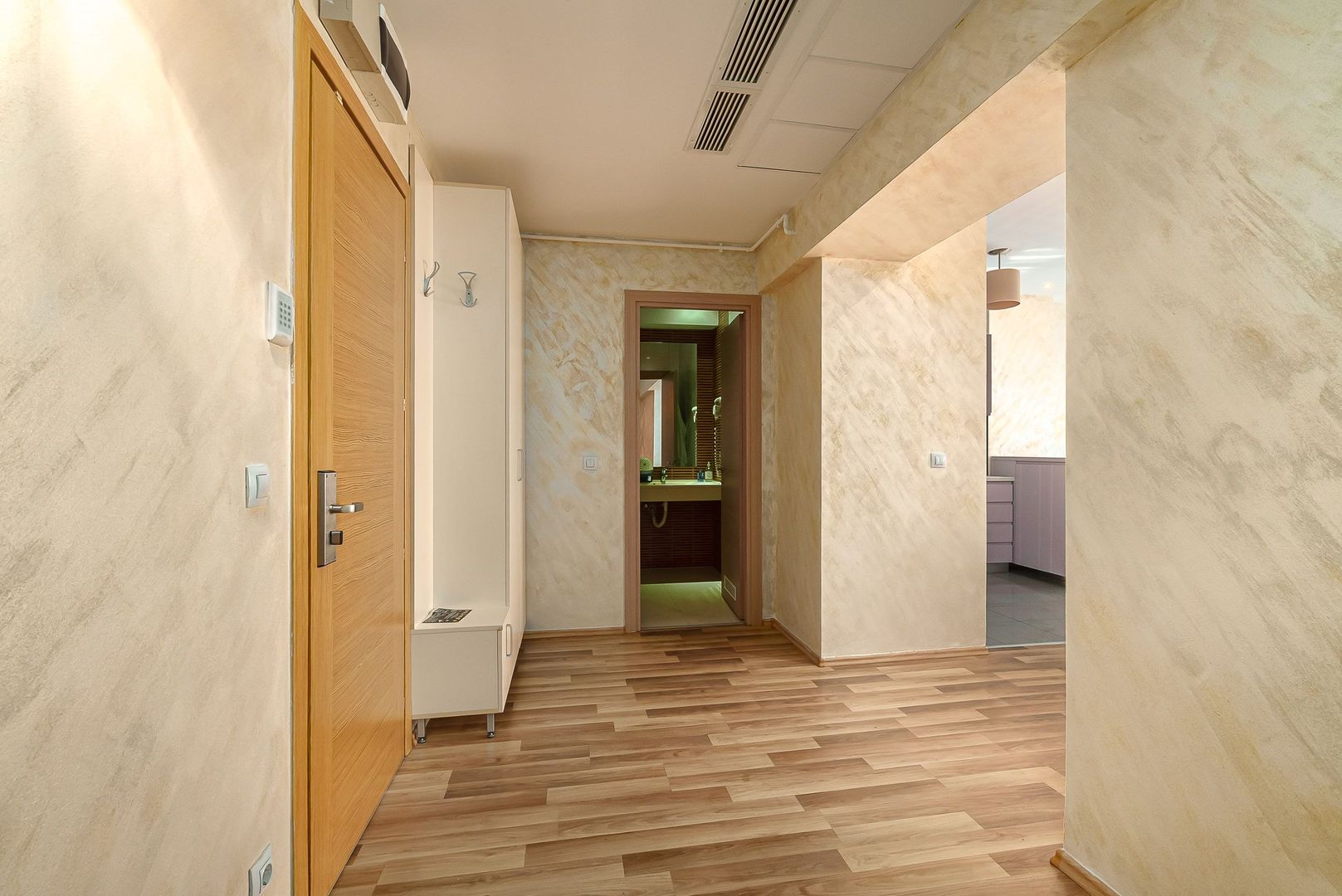 Inchiriere 3 camere Rin Grand Residence, 84 mp, comision 0% - Poză 8