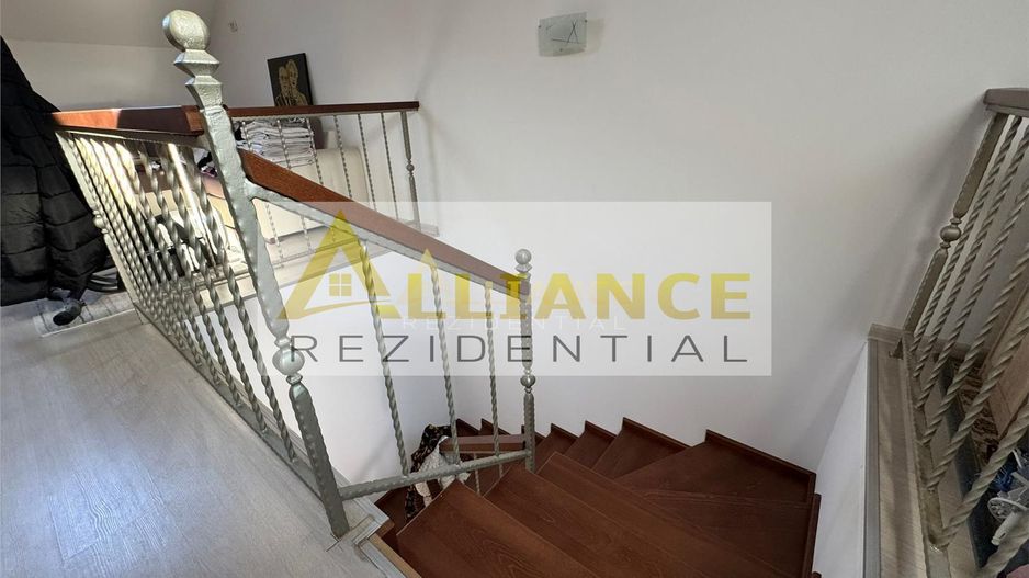 TREND RESIDENCE Vila P+1+M 4 camere 2 bai 120 mpu - Poză 12