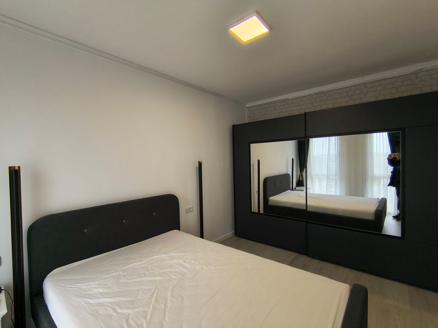 Chirie, 2 camere, West Residence. 430 E/lună (neg). Comision 0 - Poză 4